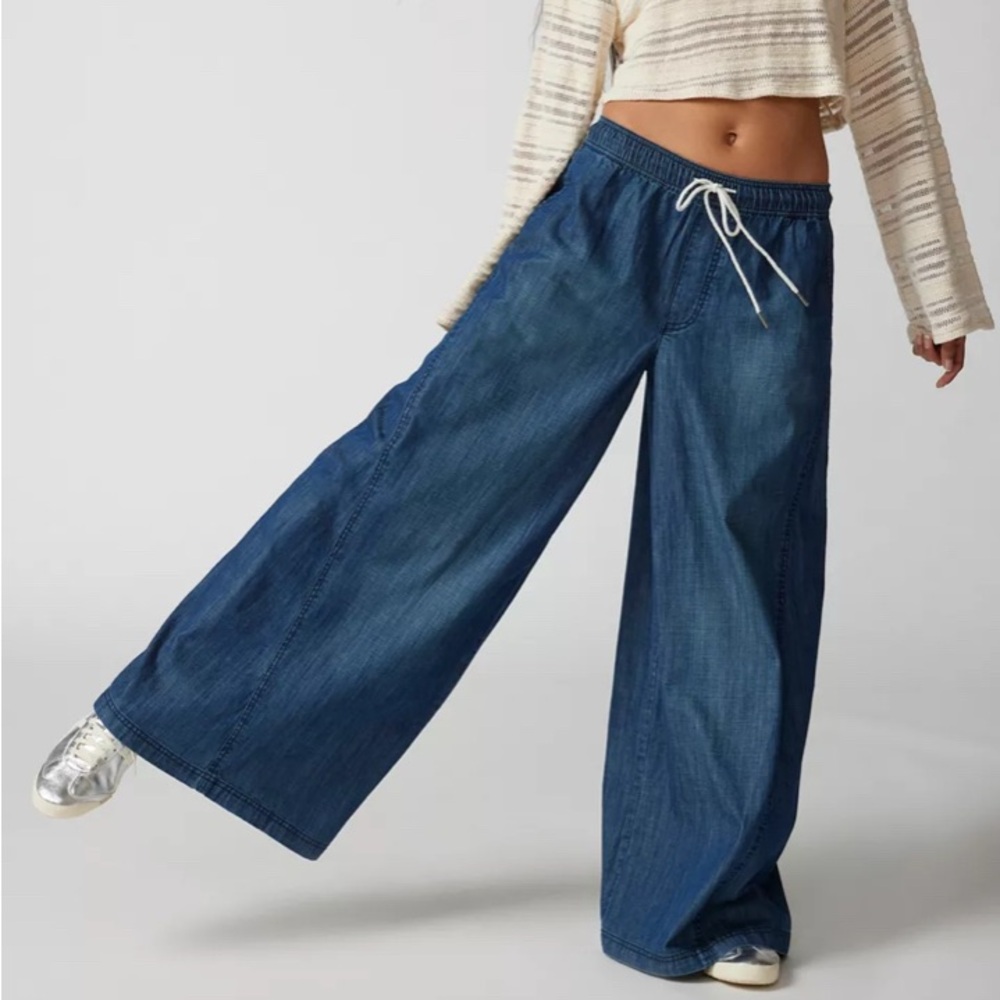 BDG Adriane Ultra Wide Leg Blue Denim Pants Jeans with Elastic Waist M